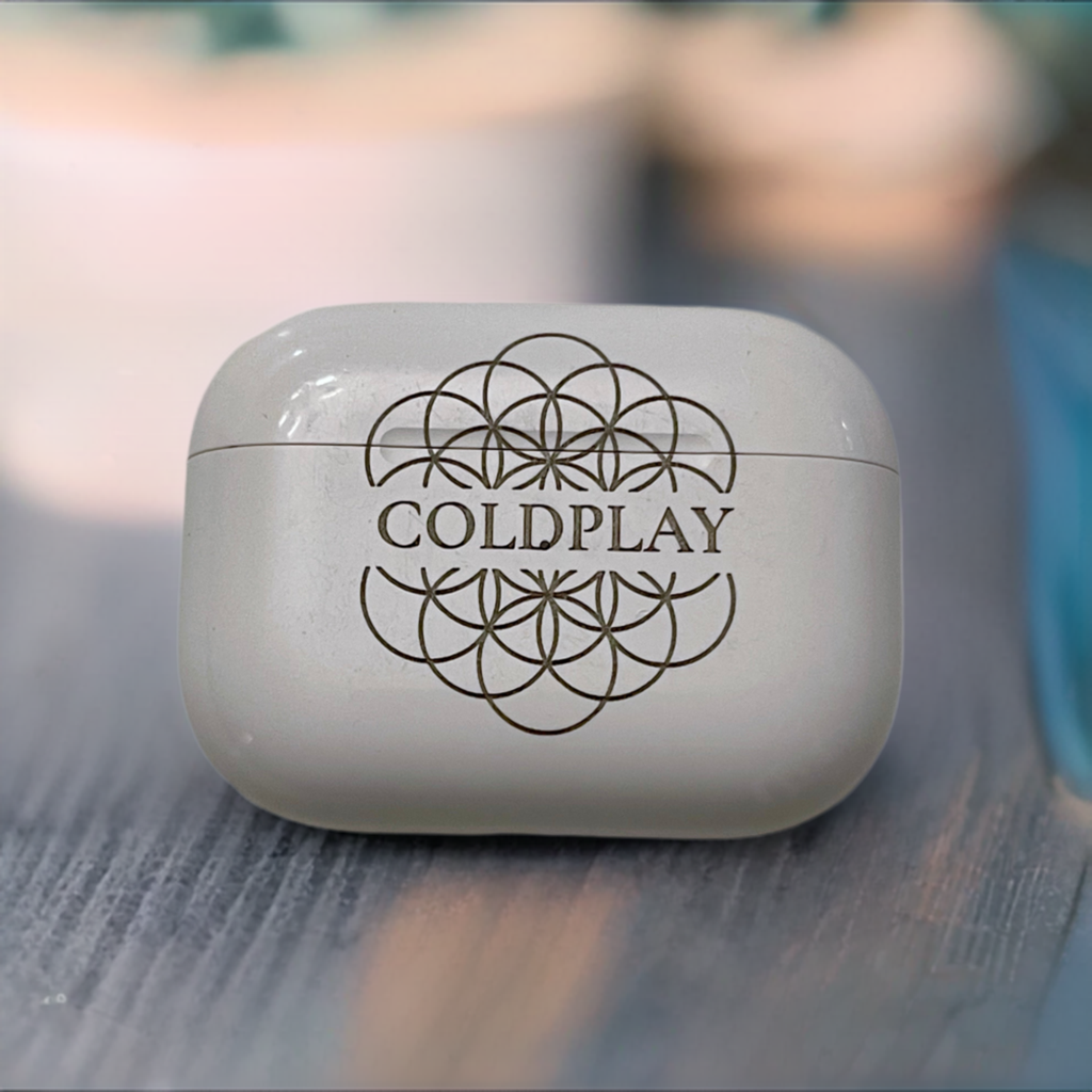 Custom AirPods Pro 2 with laser engraving and personalized case