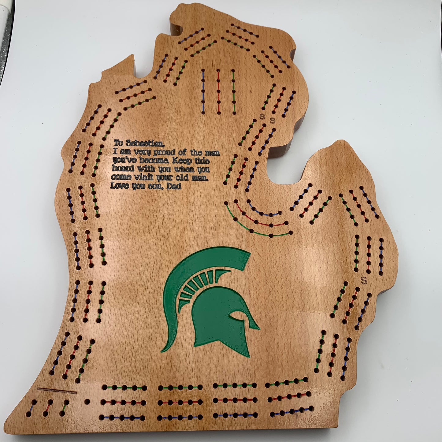 Custom engraved Michigan state shaped cribbage board Michigan State